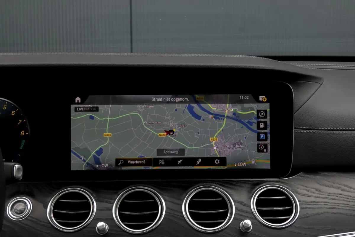 300 e AMG Line | Panoramadak | Afn. trekhaak | Burmester | LED | Stoelverwarming