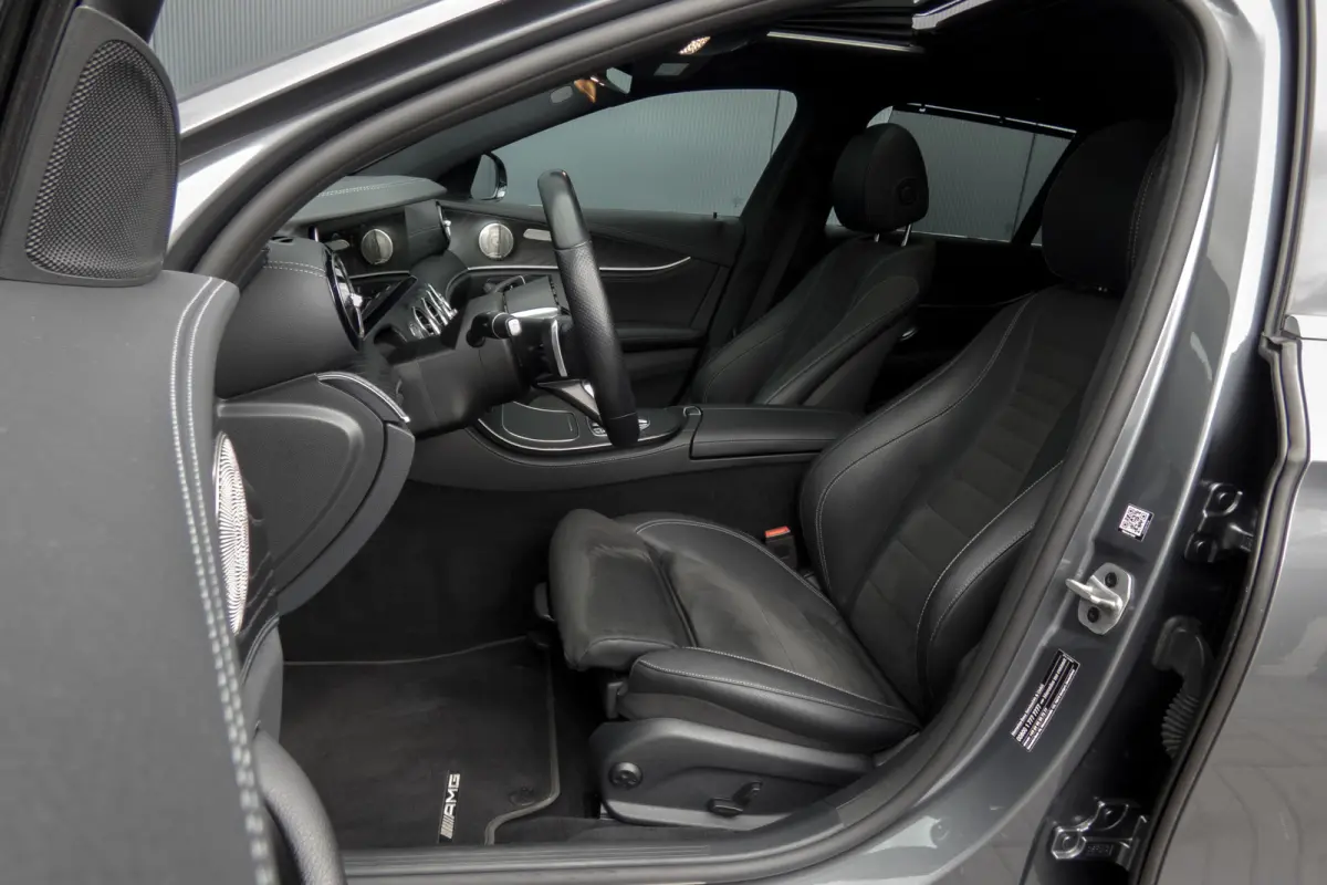 300 e AMG Line | Panoramadak | Afn. trekhaak | Burmester | LED | Stoelverwarming