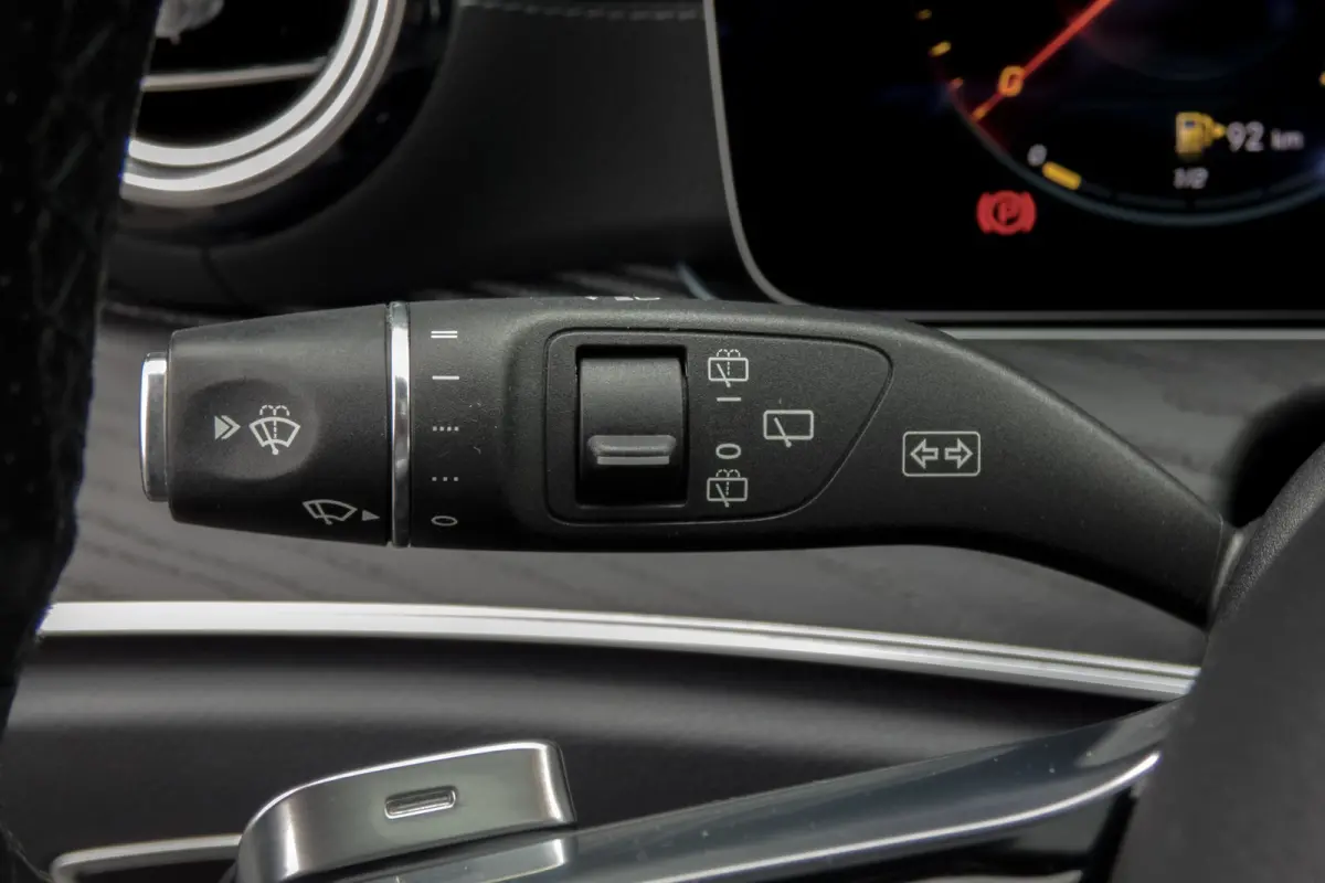 300 e AMG Line | Panoramadak | Afn. trekhaak | Burmester | LED | Stoelverwarming