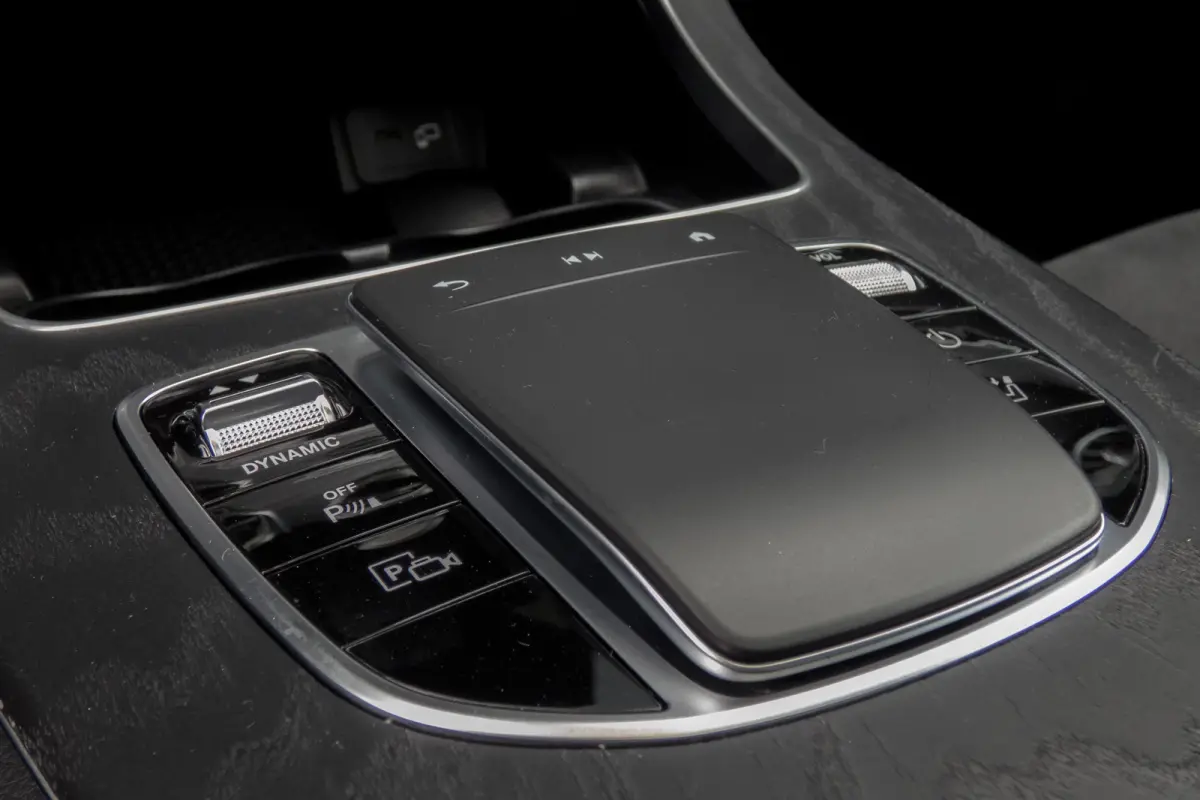 300 e AMG Line | Panoramadak | Afn. trekhaak | Burmester | LED | Stoelverwarming