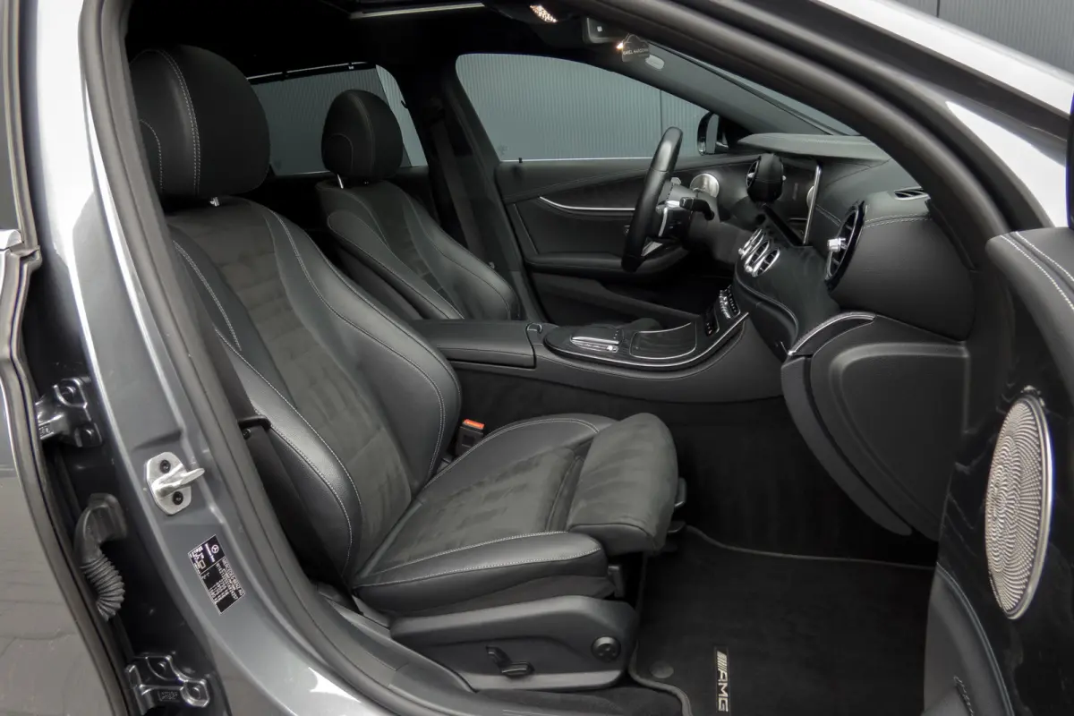 300 e AMG Line | Panoramadak | Afn. trekhaak | Burmester | LED | Stoelverwarming