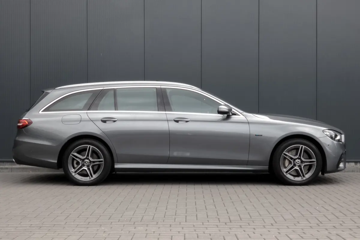 300 e AMG Line | Panoramadak | Afn. trekhaak | Burmester | LED | Stoelverwarming