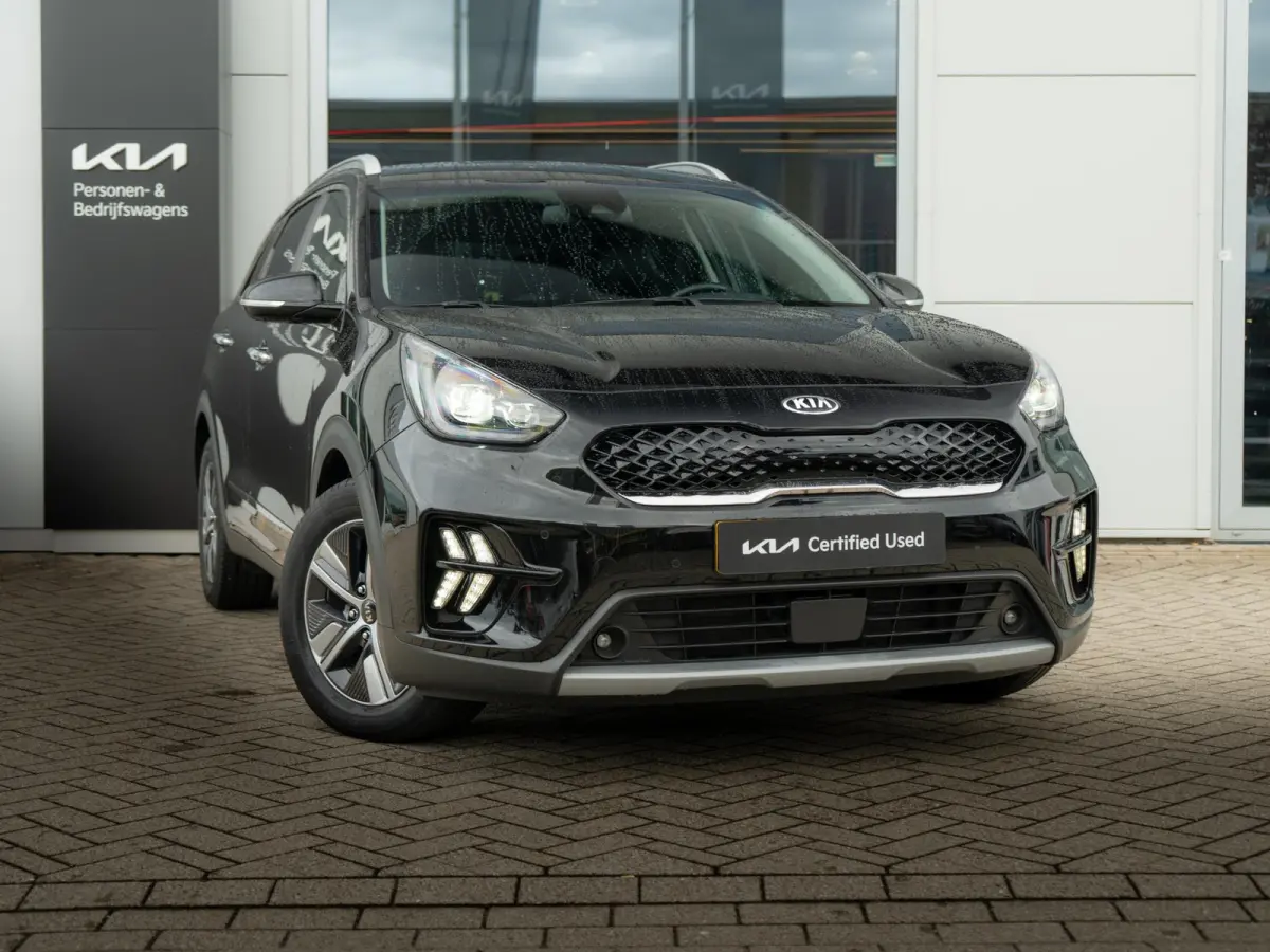 1.6 GDi PHEV DynamicPlusLine | Stoel en stuurverwarming | Navi | Clima |