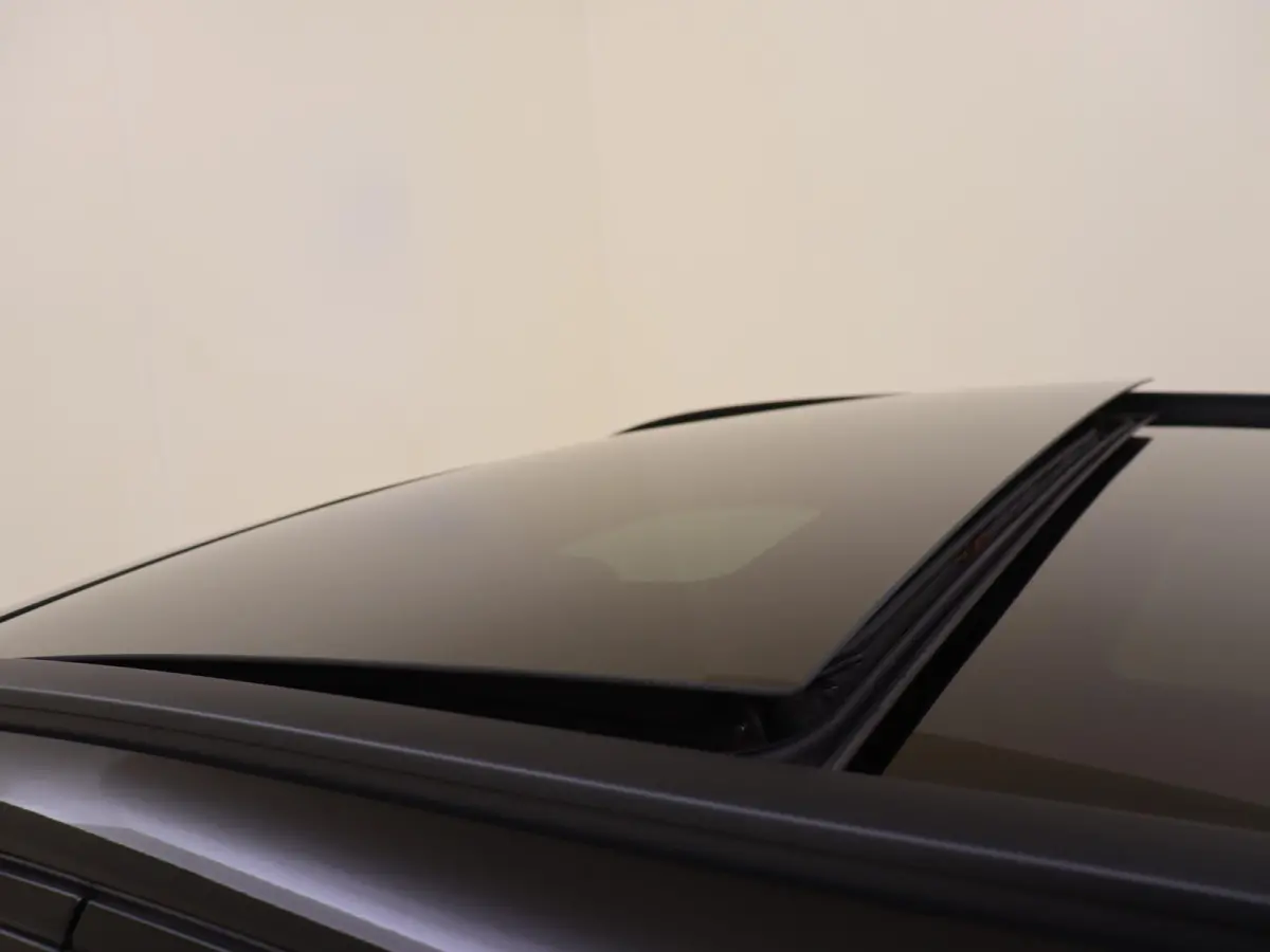 300 e AMG Line /Panoramadak /Memory /HUD /360 Camera /19 Inch /Nightpakket