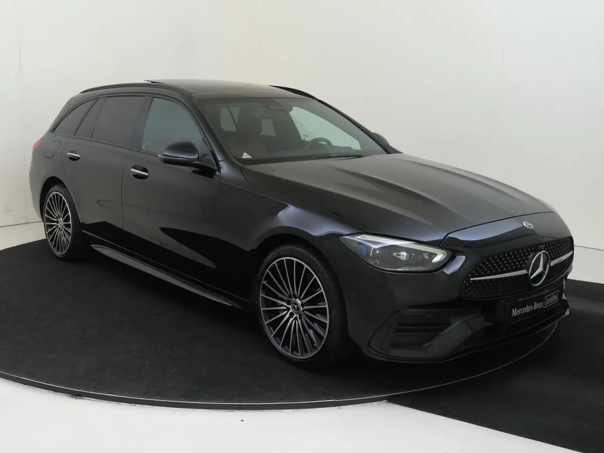 300 e AMG Line /Panoramadak /Memory /HUD /360 Camera /19 Inch /Nightpakket