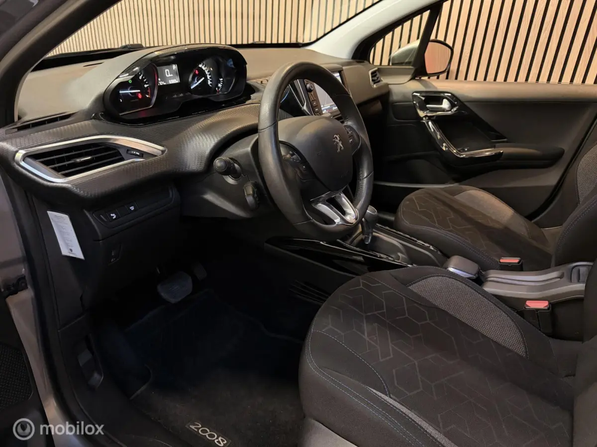 1.2 PureTech Signature AUT CARPLAY CRUISE NAVI
