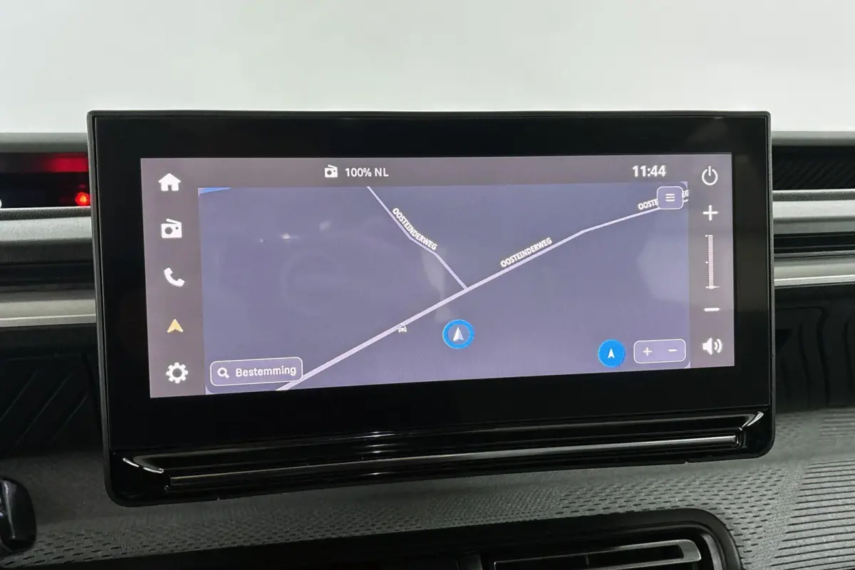 Max 113pk Comfort Range 44 kWh Camera Apple CarPlay Dodehoek
