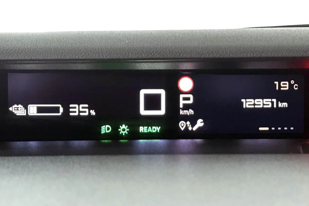 Max 113pk Comfort Range 44 kWh Camera Apple CarPlay Dodehoek