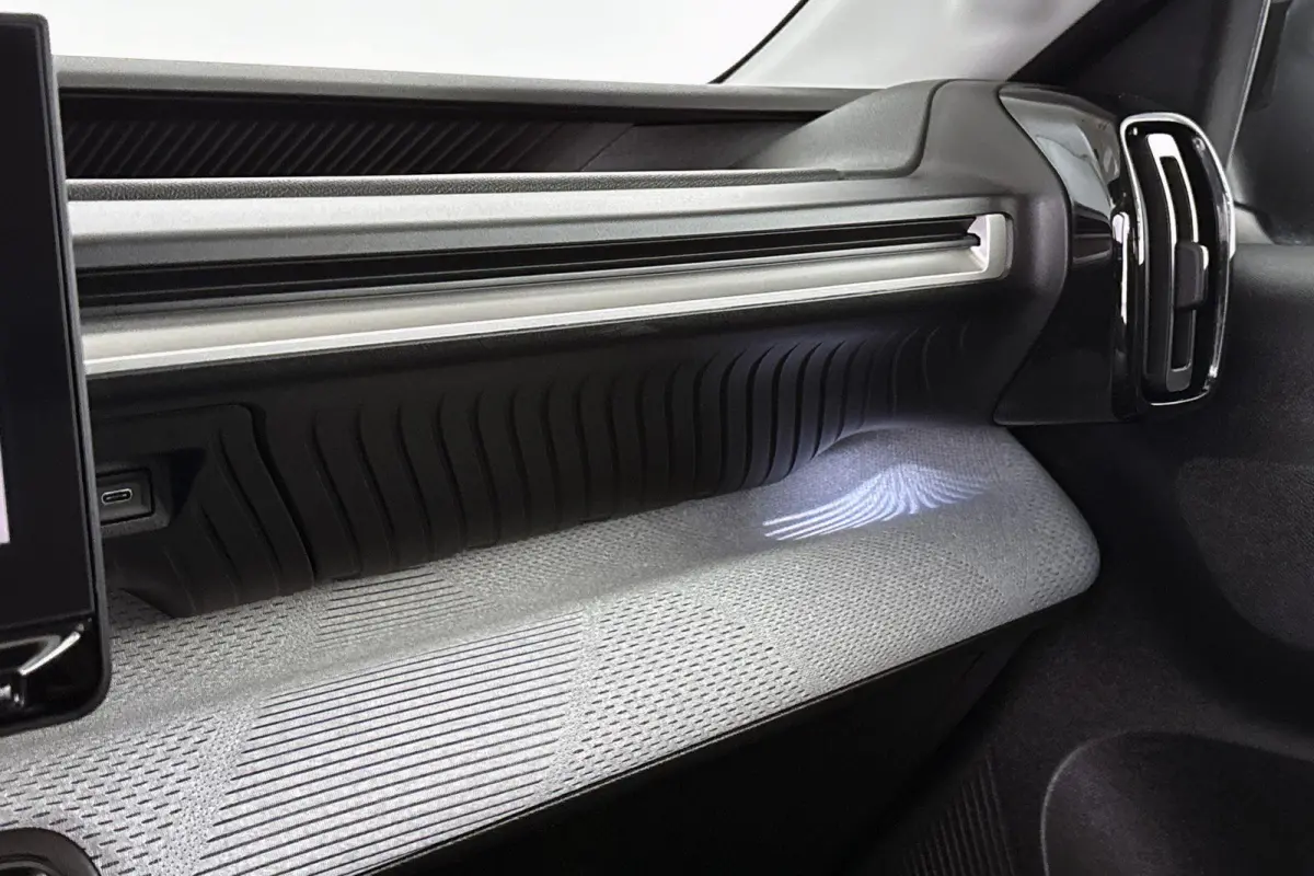 Max 113pk Comfort Range 44 kWh Camera Apple CarPlay Dodehoek