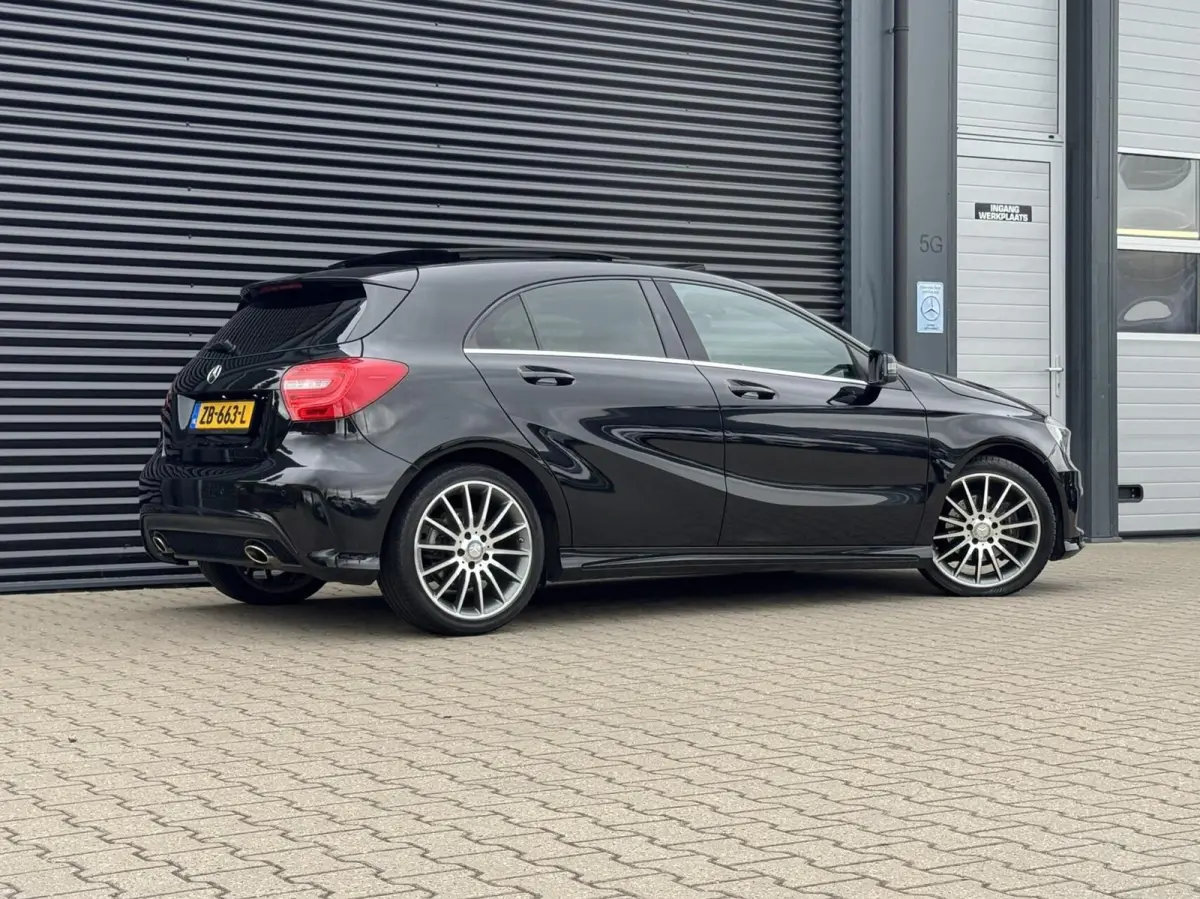 180 Prestige AMG | Pano | Xenon | Stoelverwarming