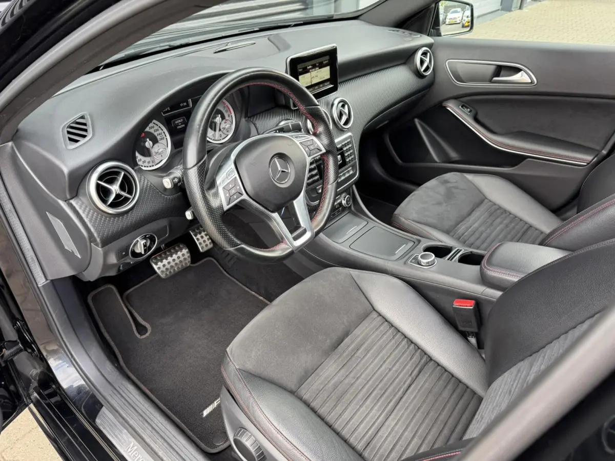 180 Prestige AMG | Pano | Xenon | Stoelverwarming