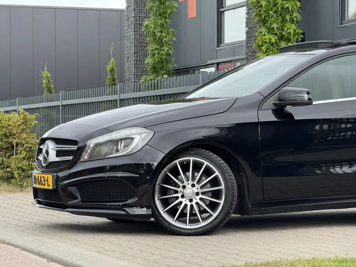 180 Prestige AMG | Pano | Xenon | Stoelverwarming