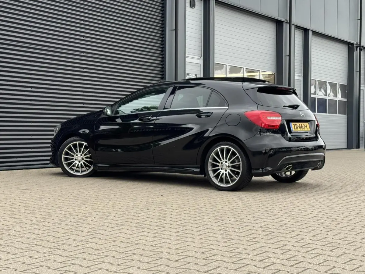 180 Prestige AMG | Pano | Xenon | Stoelverwarming