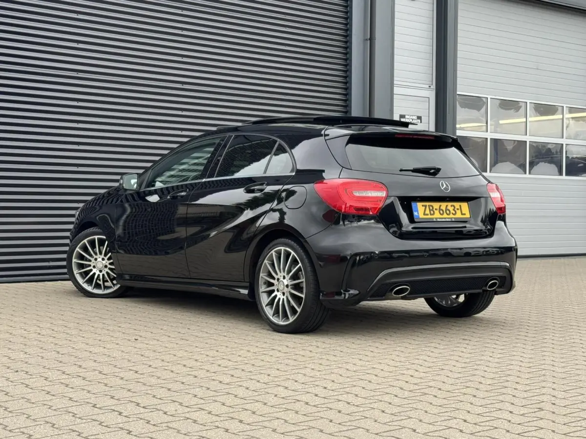 180 Prestige AMG | Pano | Xenon | Stoelverwarming