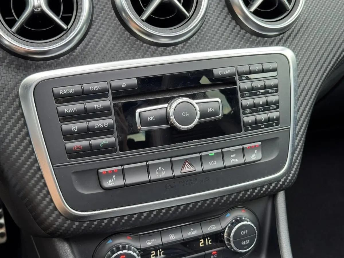 180 Prestige AMG | Pano | Xenon | Stoelverwarming