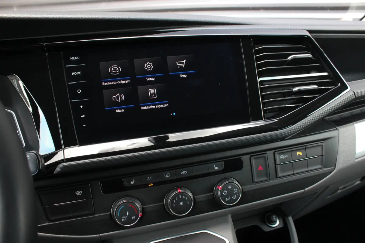 2.0 TDI L2H1 204PK BULLI DC DUBBEL CABINE / JB-EDITION / FULL OPTIONS / LEDER BEKLEDING / FULL BLACK /APPLE