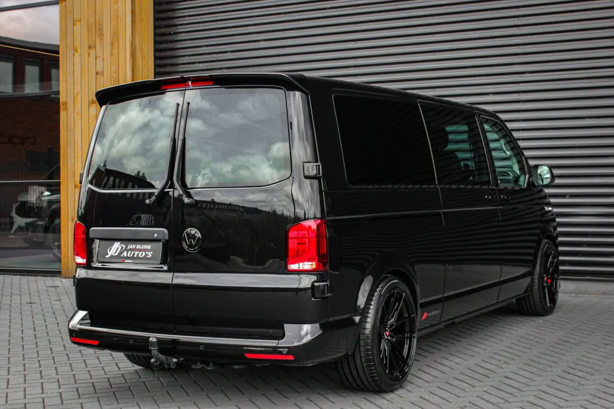 2.0 TDI L2H1 204PK BULLI DC DUBBEL CABINE / JB-EDITION / FULL OPTIONS / LEDER BEKLEDING / FULL BLACK /APPLE