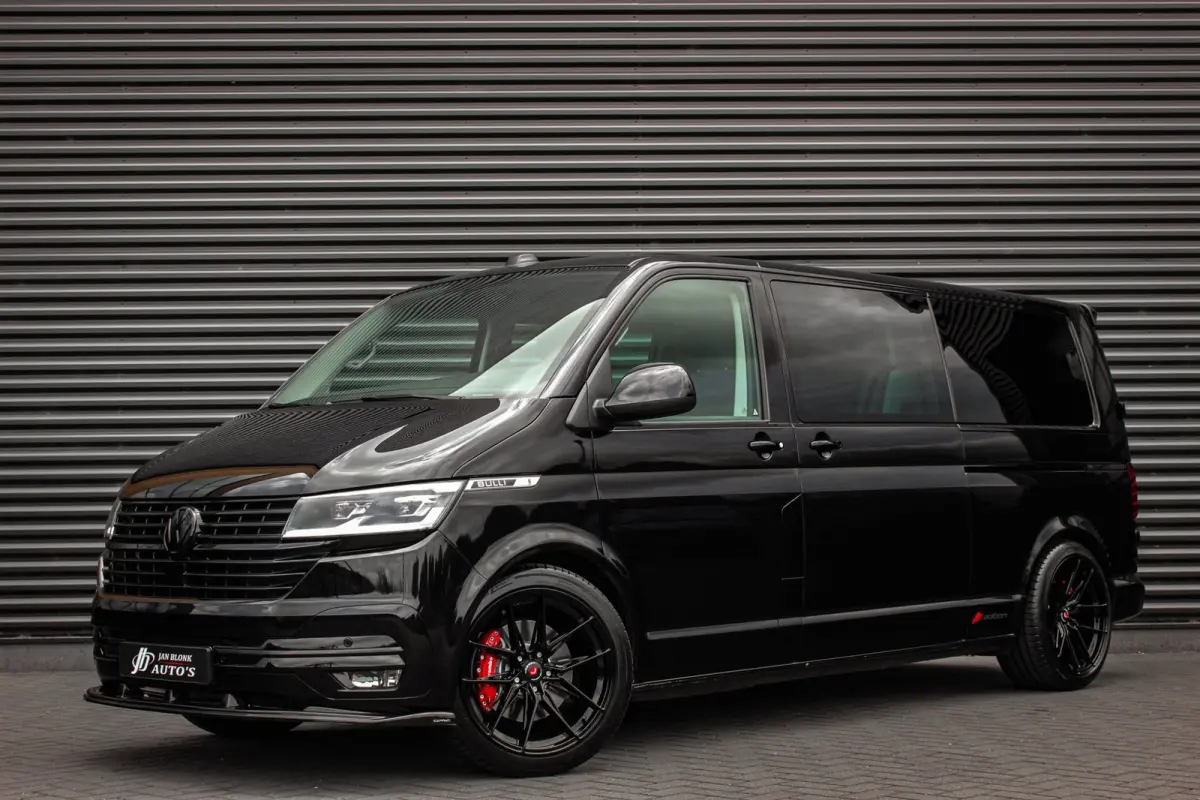 2.0 TDI L2H1 204PK BULLI DC DUBBEL CABINE / JB-EDITION / FULL OPTIONS / LEDER BEKLEDING / FULL BLACK /APPLE