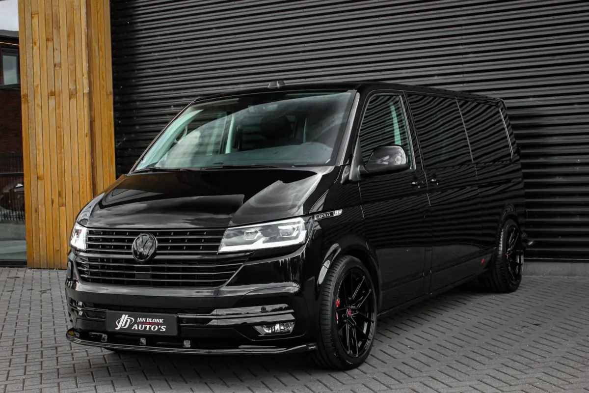 2.0 TDI L2H1 204PK BULLI DC DUBBEL CABINE / JB-EDITION / FULL OPTIONS / LEDER BEKLEDING / FULL BLACK /APPLE