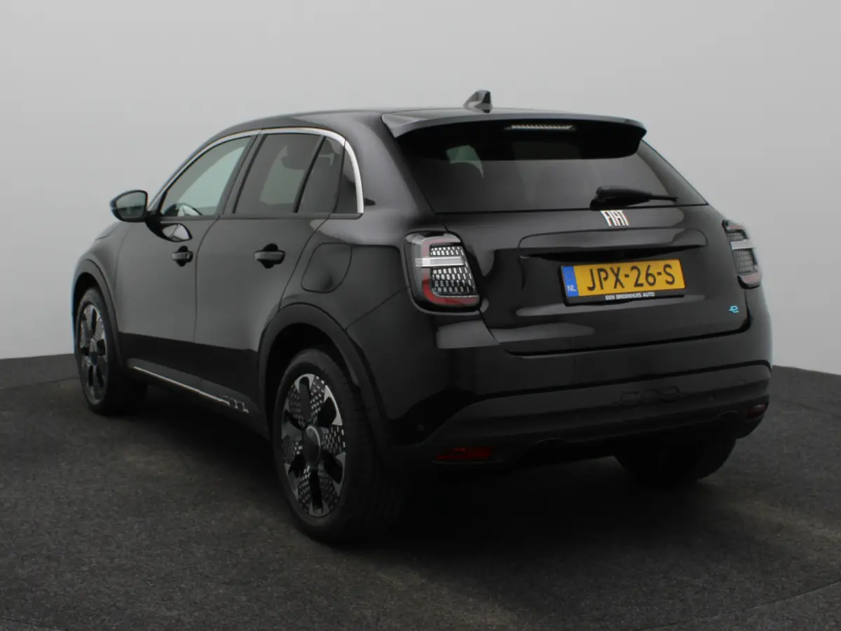 La Prima 54 kWh | SOH 98% | Keyless | Dodehoekdetectie | Navi | Stoelverwarming | 18"LMV | Camera | Cruise | Clima | Carplay |