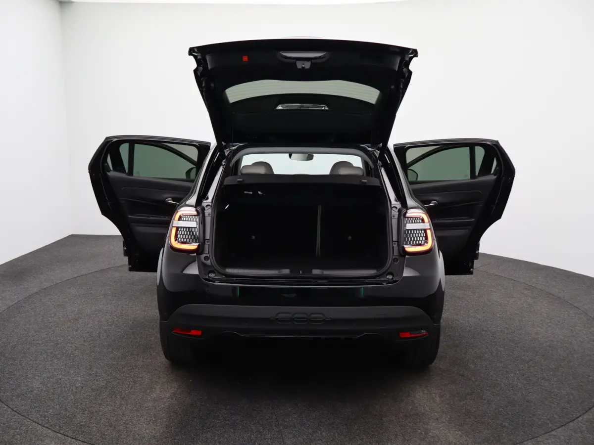 La Prima 54 kWh | SOH 98% | Keyless | Dodehoekdetectie | Navi | Stoelverwarming | 18"LMV | Camera | Cruise | Clima | Carplay |