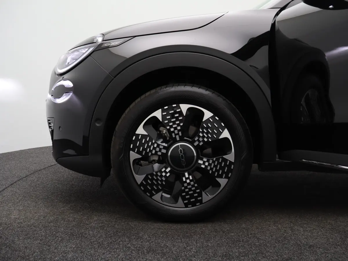 La Prima 54 kWh | SOH 98% | Keyless | Dodehoekdetectie | Navi | Stoelverwarming | 18"LMV | Camera | Cruise | Clima | Carplay |