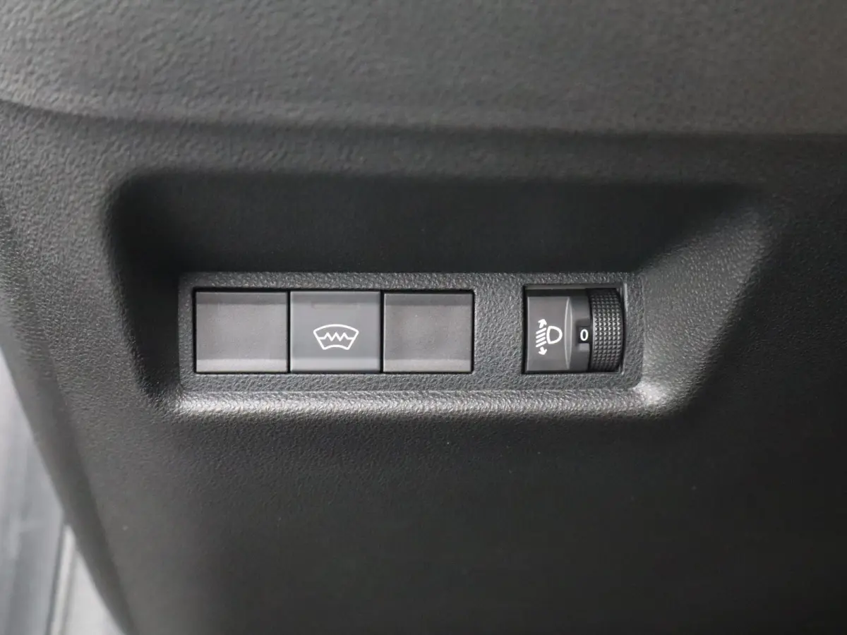 La Prima 54 kWh | SOH 98% | Keyless | Dodehoekdetectie | Navi | Stoelverwarming | 18"LMV | Camera | Cruise | Clima | Carplay |