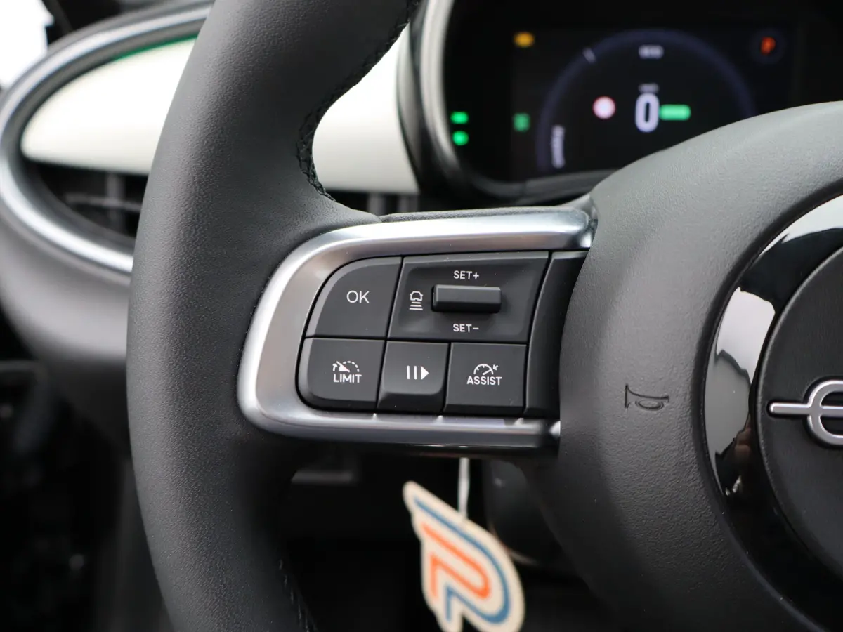 La Prima 54 kWh | SOH 98% | Keyless | Dodehoekdetectie | Navi | Stoelverwarming | 18"LMV | Camera | Cruise | Clima | Carplay |