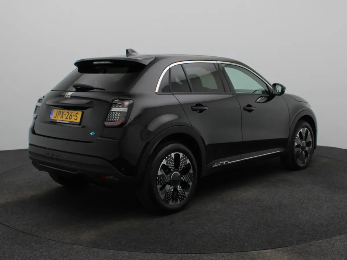 La Prima 54 kWh | SOH 98% | Keyless | Dodehoekdetectie | Navi | Stoelverwarming | 18"LMV | Camera | Cruise | Clima | Carplay |