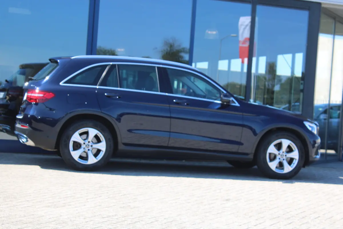250 4MATIC Ambition Exclusive NAVI CAMERA TREKHAAK <<78.554KM>>