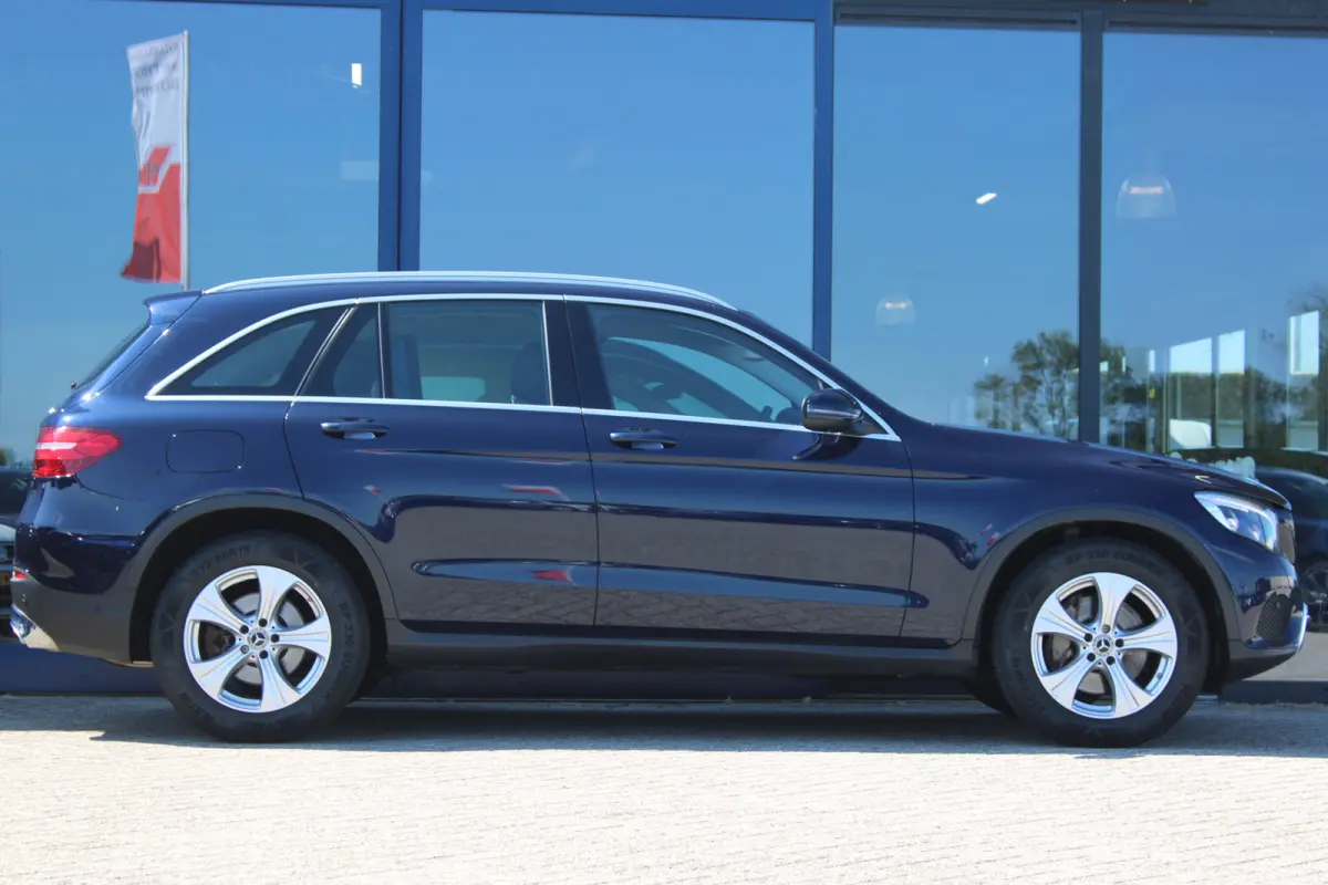 250 4MATIC Ambition Exclusive NAVI CAMERA TREKHAAK <<78.554KM>>