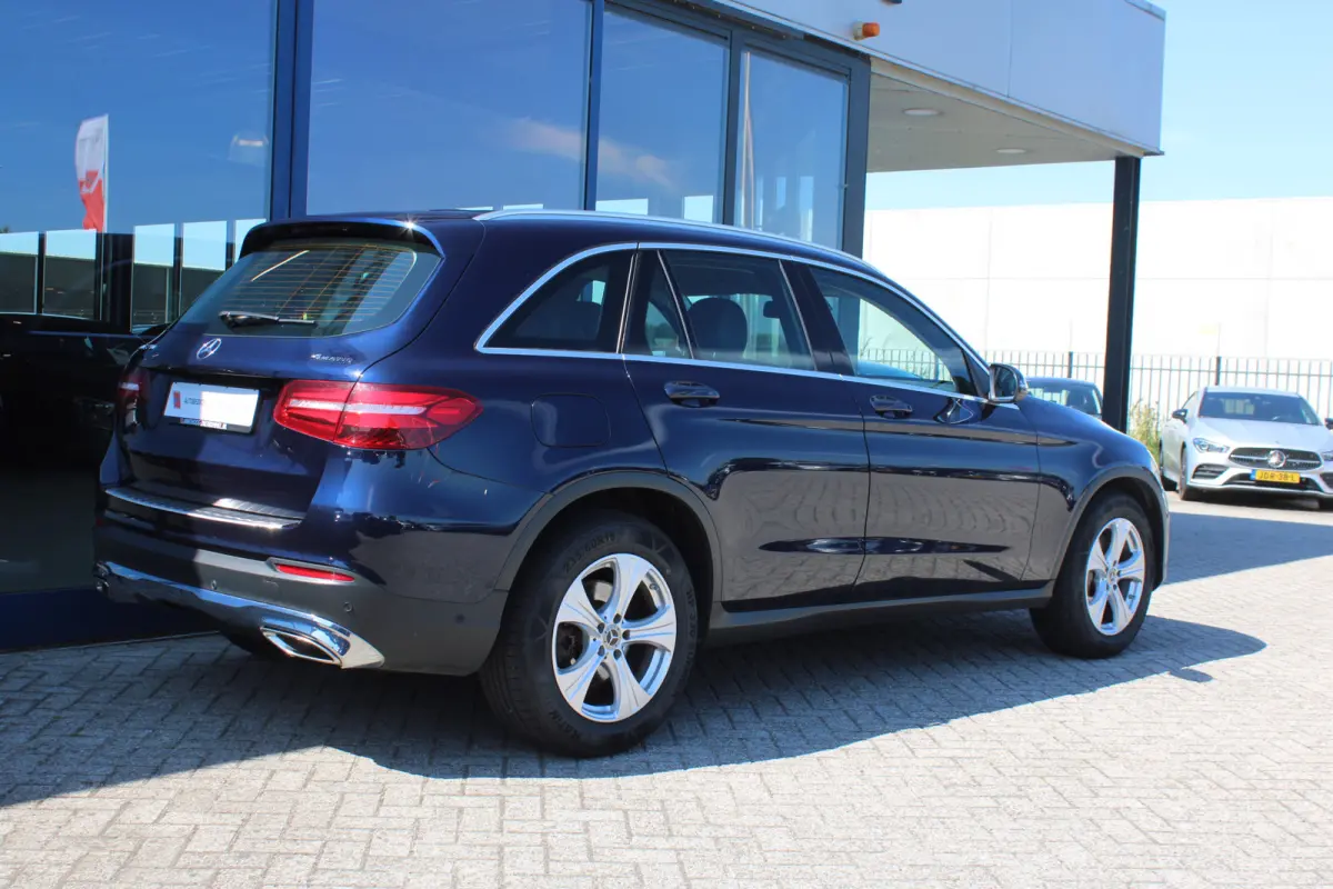 250 4MATIC Ambition Exclusive NAVI CAMERA TREKHAAK <<78.554KM>>