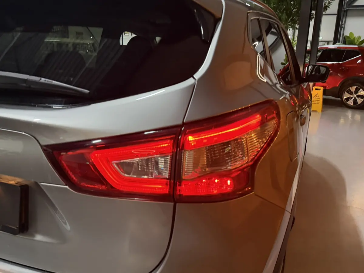 1.2 Connect Edition|NAP|NL Auto|Keyless|Pano|360 Camera|Trekhaak|Allseason|Garantie|Rijklaar