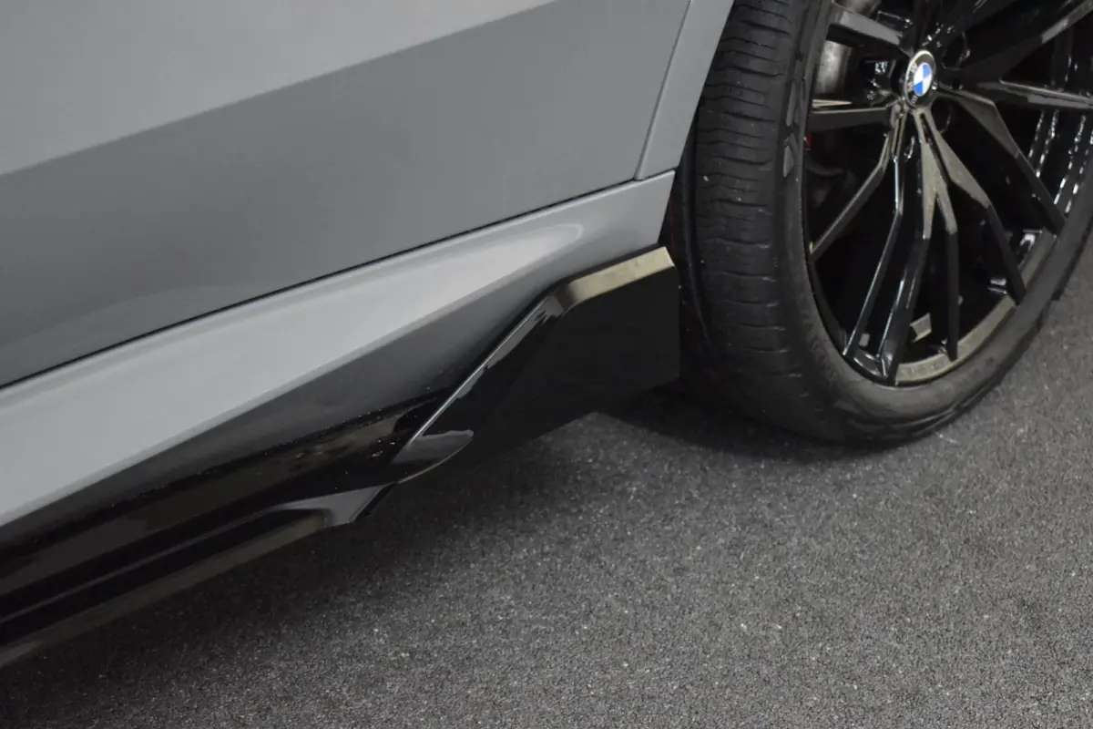 XDrive50e M-Sport Pro 489pk | AKRAPOVIC | ACHTERASBESTURING