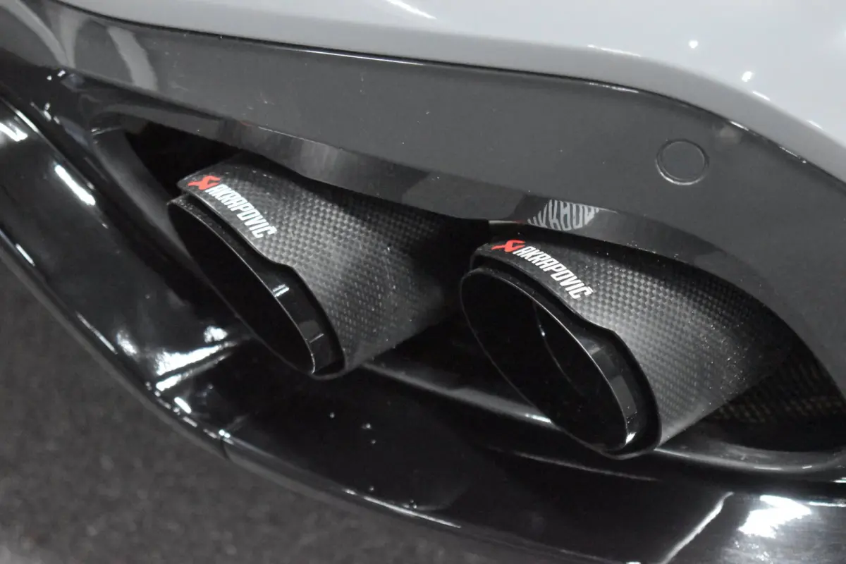 XDrive50e M-Sport Pro 489pk | AKRAPOVIC | ACHTERASBESTURING