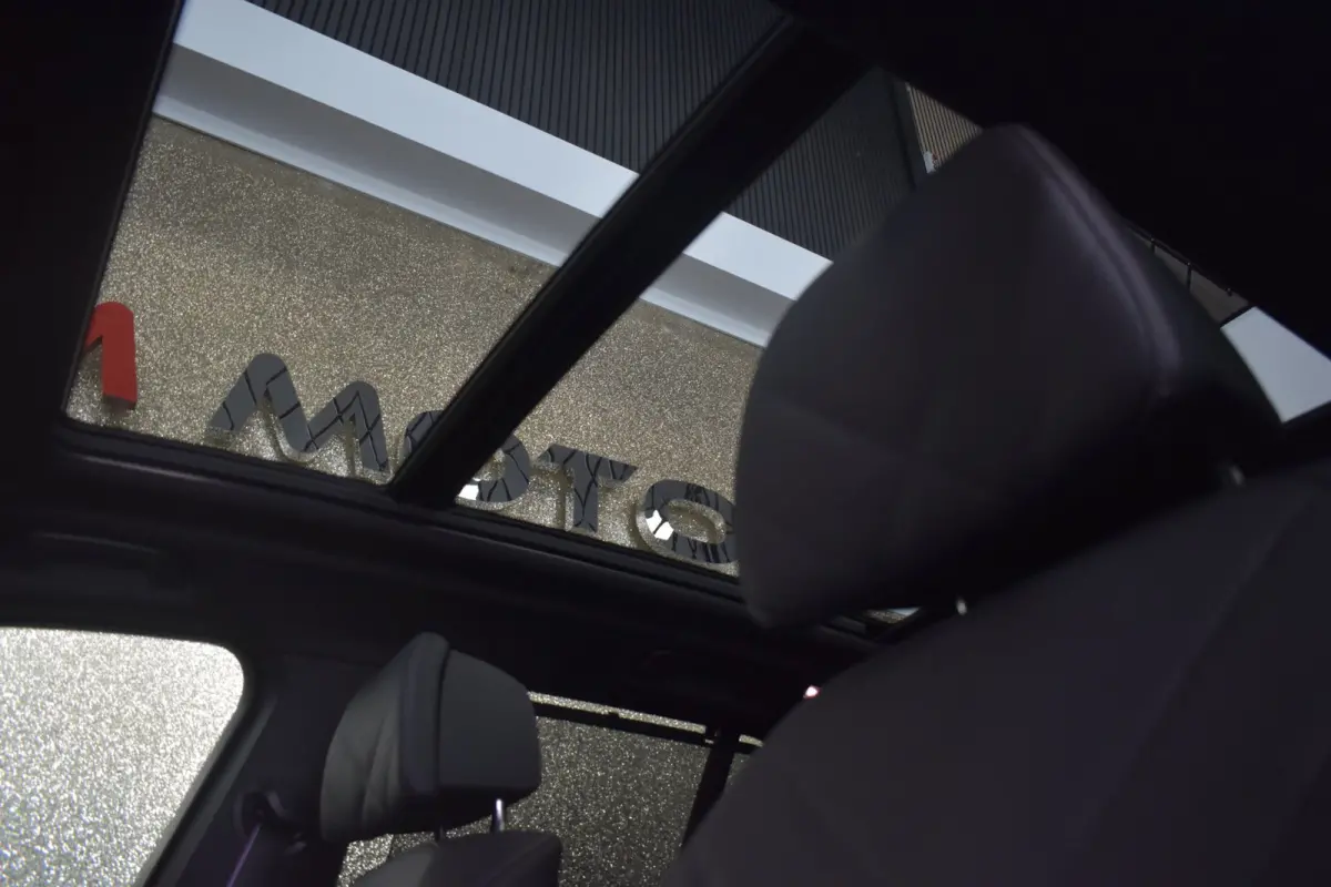 XDrive50e M-Sport Pro 489pk | AKRAPOVIC | ACHTERASBESTURING