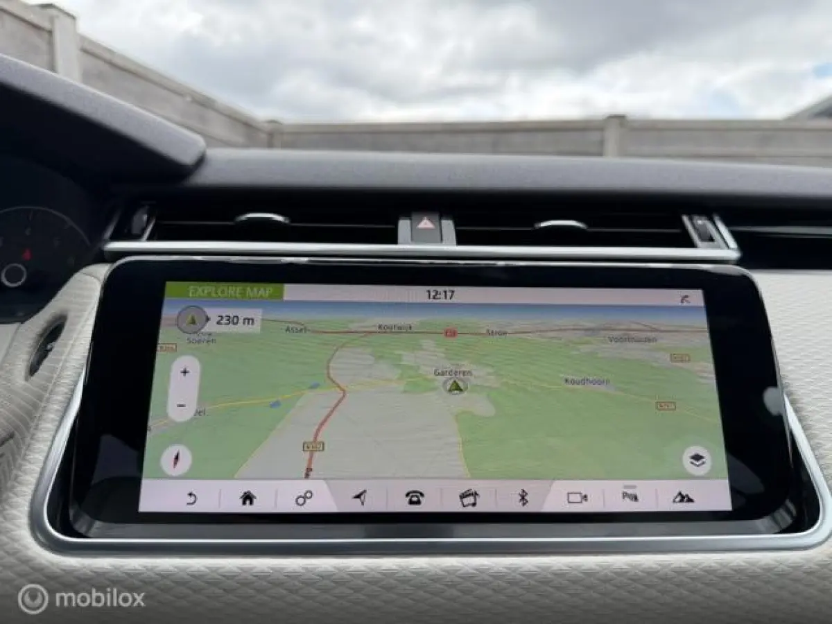2.0 I4 Turbo AWD HSE R-Dynamic