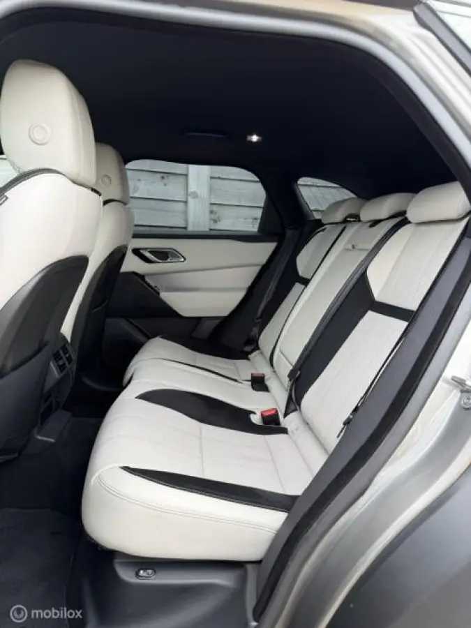 2.0 I4 Turbo AWD HSE R-Dynamic