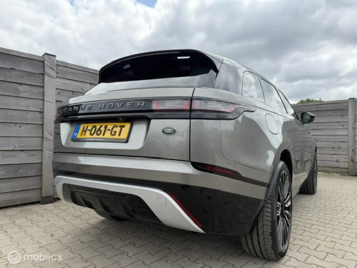2.0 I4 Turbo AWD HSE R-Dynamic
