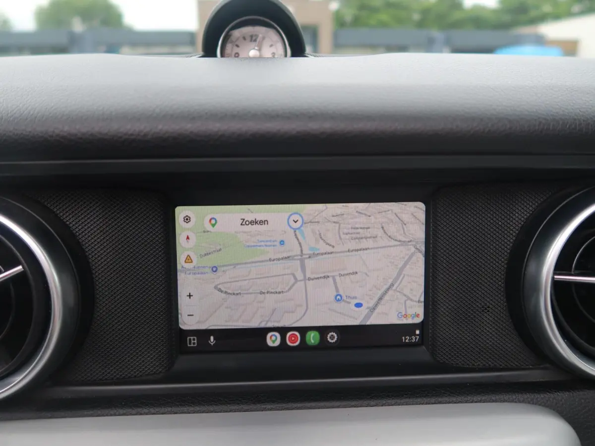 200 Aut MAGIC SKY-PANORAMADAK|CARPLAY|VLEUGELDEUREN|AIRSCARF|AIRCO|BLUETOOTH