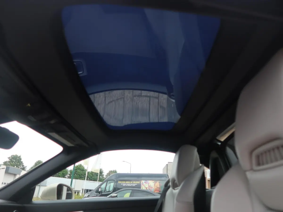200 Aut MAGIC SKY-PANORAMADAK|CARPLAY|VLEUGELDEUREN|AIRSCARF|AIRCO|BLUETOOTH