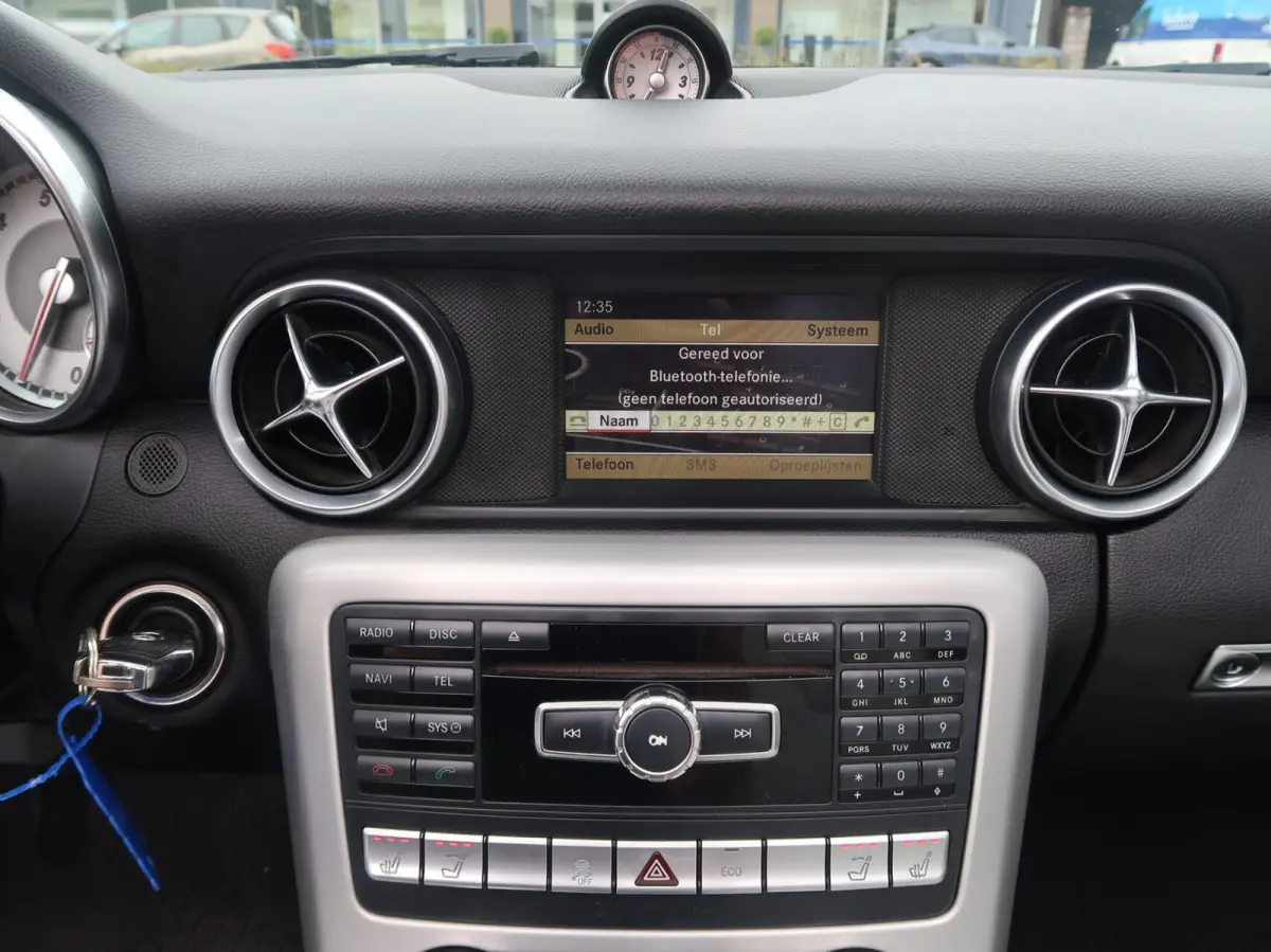 200 Aut MAGIC SKY-PANORAMADAK|CARPLAY|VLEUGELDEUREN|AIRSCARF|AIRCO|BLUETOOTH