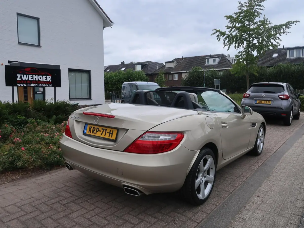 200 Aut MAGIC SKY-PANORAMADAK|CARPLAY|VLEUGELDEUREN|AIRSCARF|AIRCO|BLUETOOTH