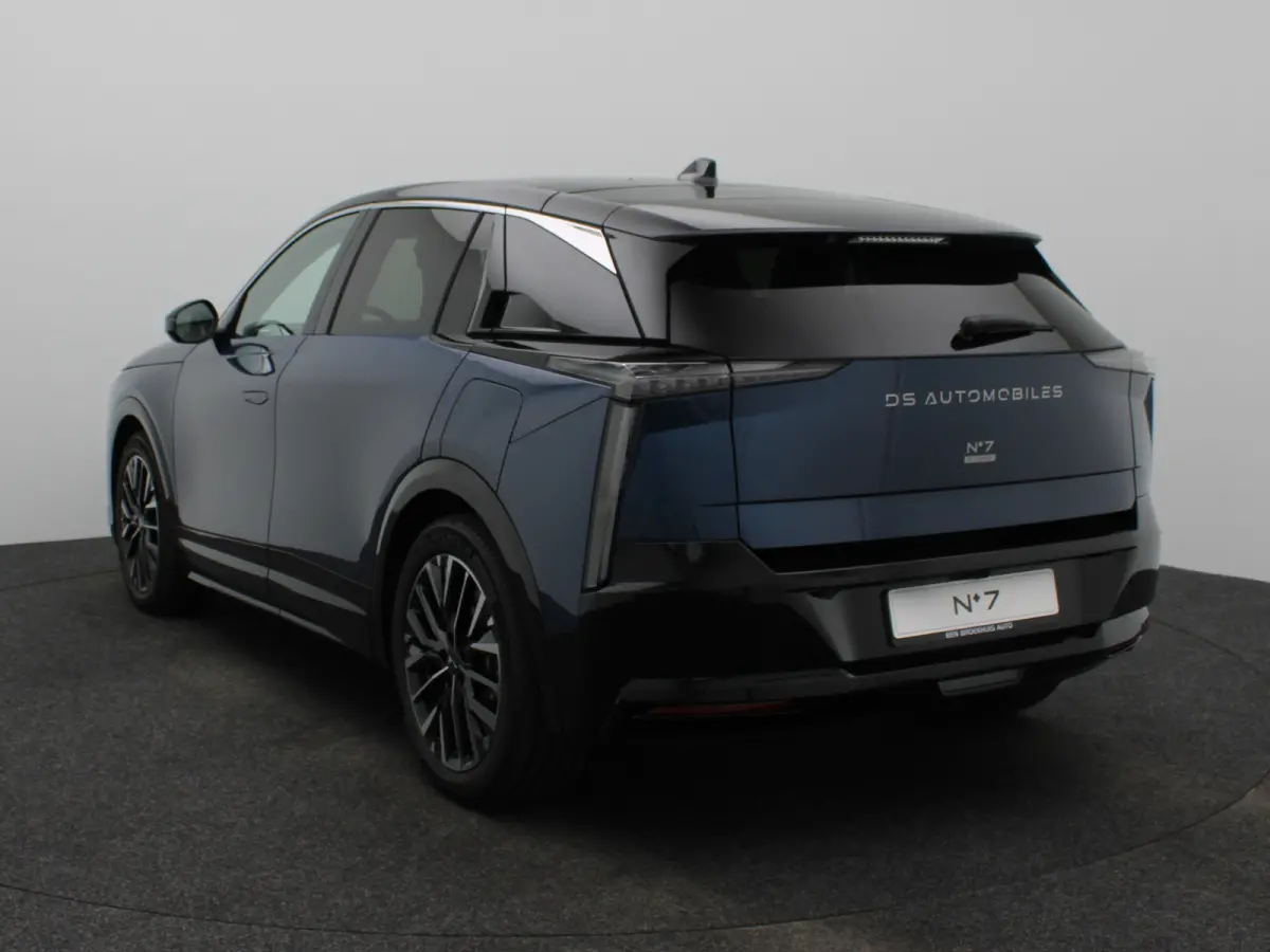 E-Tense Etoile 74 kWh | Nu in de showroom | Focal | leder | Stoel verw. + verkoeling | Massage | Panoramadak | 8 jaar garantie |
