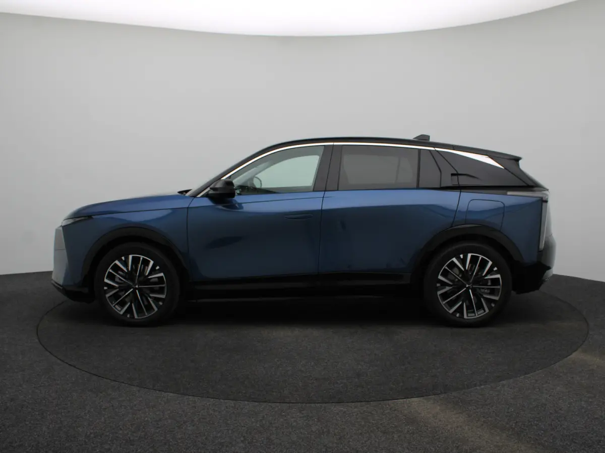 E-Tense Etoile 74 kWh | Nu in de showroom | Focal | leder | Stoel verw. + verkoeling | Massage | Panoramadak | 8 jaar garantie |
