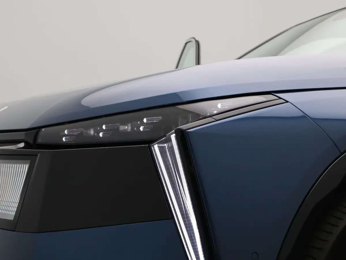 E-Tense Etoile 74 kWh | Nu in de showroom | Focal | leder | Stoel verw. + verkoeling | Massage | Panoramadak | 8 jaar garantie |