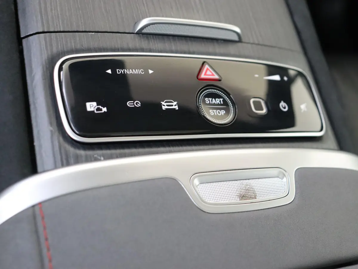 450 4MATIC AMG Line 7p 118 kWh Panoramadak / Luchtvering / Achterasbesturing / Burmester / Hyperscreen  / Rijassistentie + / Memory / 360 Camera / Zeer Compleet!