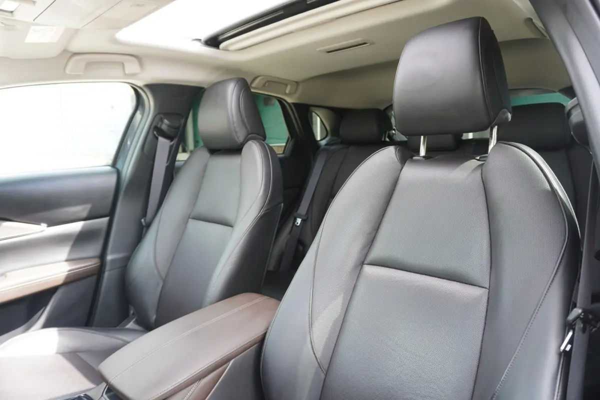 2.0 e-SkyActiv-X 180pk M Hybrid Luxury | Trekhaak | Lederen Bekleding | Panoramdak | Bose Audio