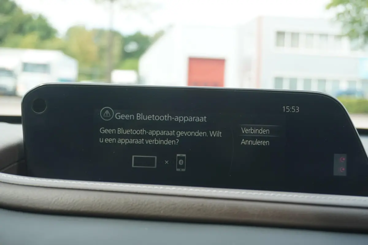 2.0 e-SkyActiv-X 180pk M Hybrid Luxury | Trekhaak | Lederen Bekleding | Panoramdak | Bose Audio