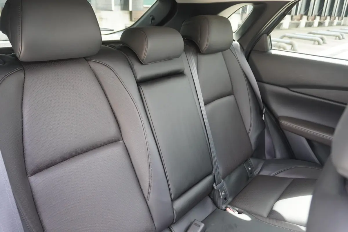 2.0 e-SkyActiv-X 180pk M Hybrid Luxury | Trekhaak | Lederen Bekleding | Panoramdak | Bose Audio